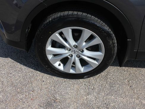 Used 2013 Toyota RAV4 Limited image 55