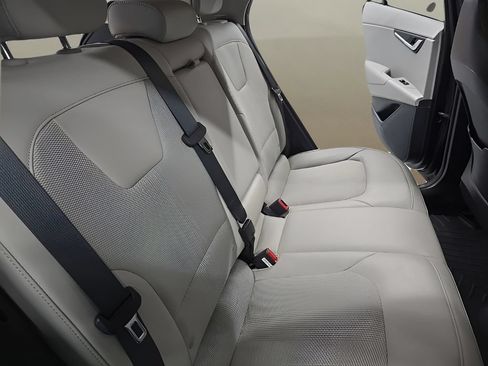Used 2023 Kia Niro Wind w/ Wind Preserve Package FWD image 23