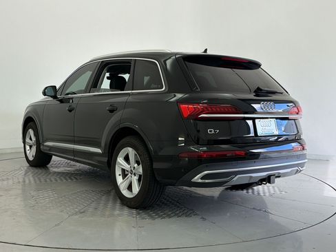 Used 2024 Audi Q7 2.0T Premium w/ Convenience Package AWD/4WD image 3