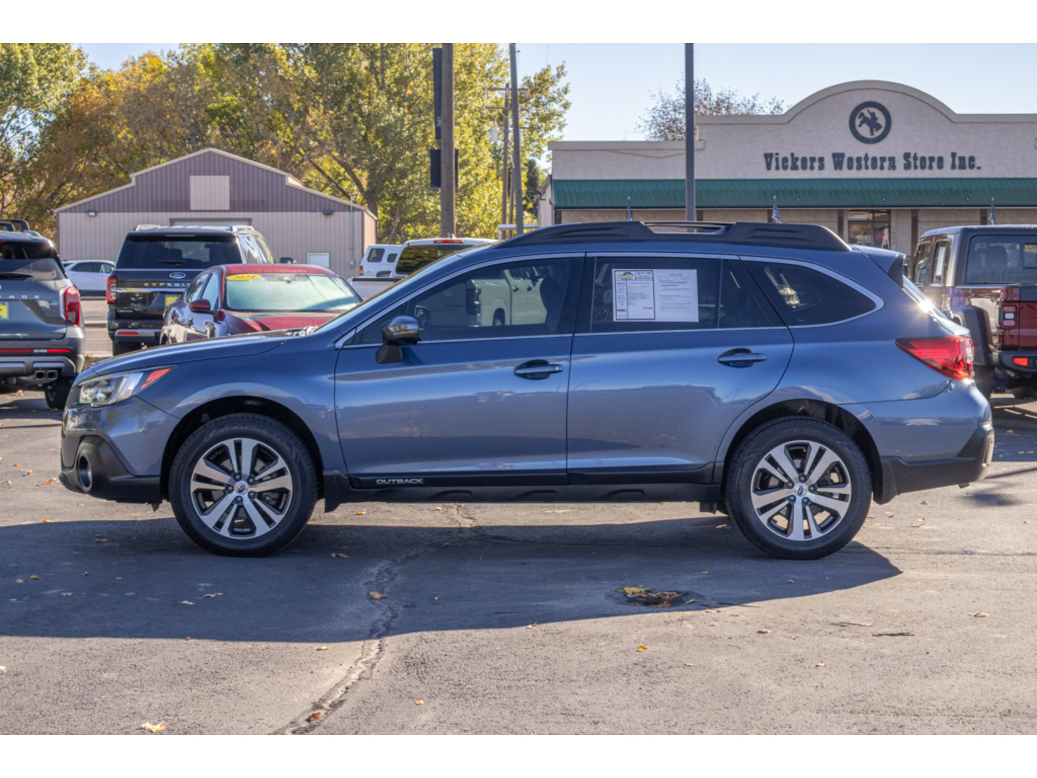 Used 2018 Subaru Outback 2.5i Limited AWD/4WD image 6