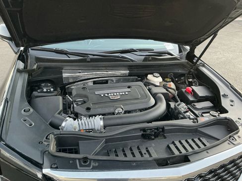 Used 2024 Cadillac XT4 Premium Luxury image 23