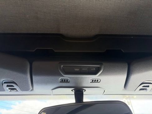 Used 2022 Jeep Gladiator Sport AWD/4WD image 24