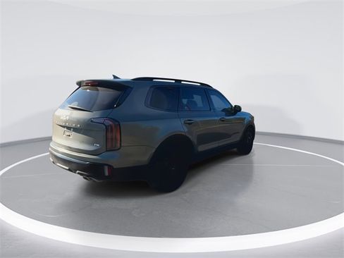 Used 2024 Kia Telluride EX X-Line image 13