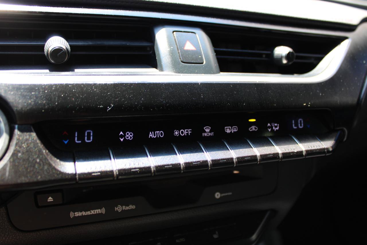 Used 2019 Lexus UX 200 F Sport w/ F Sport Premium Package FWD image 27