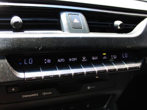 Used 2019 Lexus UX 200 F Sport w/ F Sport Premium Package FWD image 27