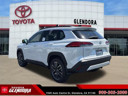 New 2026 Toyota Corolla Cross XLE w/ Convenience Package FWD image 7