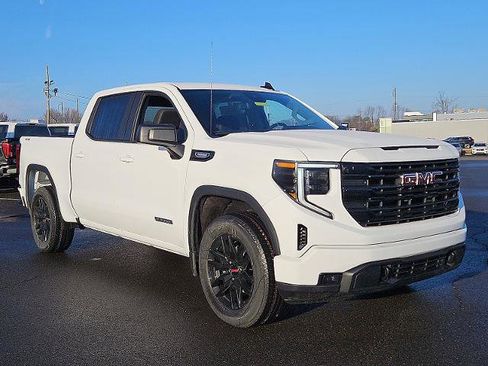 New 2026 GMC Sierra 1500 Elevation image 1