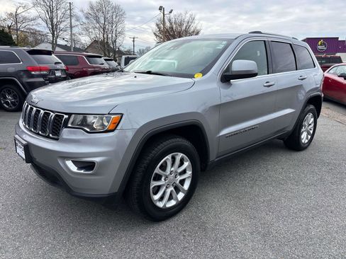 Certified 2021 Jeep Grand Cherokee Laredo image 7