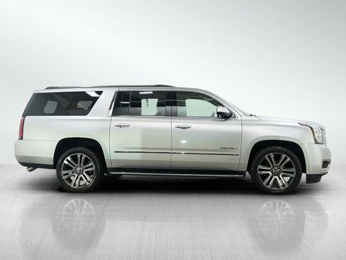 Used 2018 GMC Yukon XL Denali w/ Open Road Package image 6