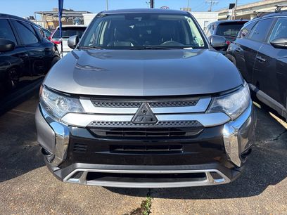 Used 2020 Mitsubishi Outlander SE