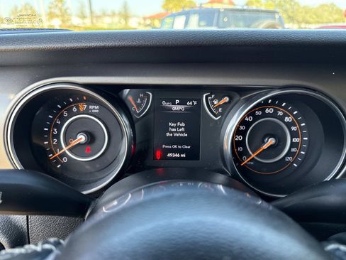 Used 2020 Jeep Gladiator Sport w/ Quick Order Package 24S image 31