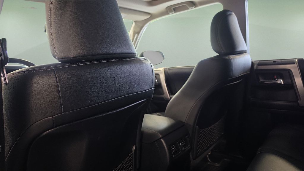Used 2019 Toyota 4Runner Limited AWD/4WD image 18