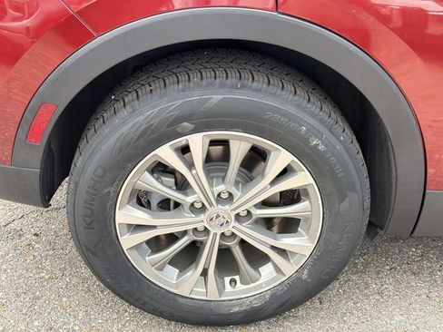 Used 2023 Buick Envision Preferred FWD image 5