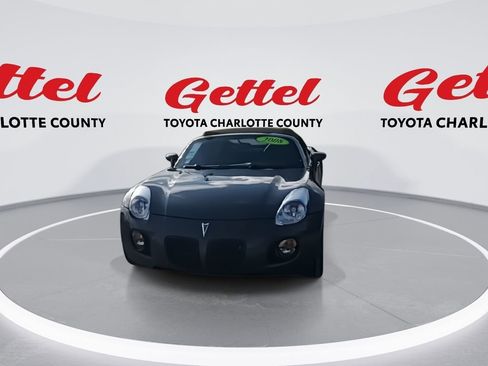 Used 2008 Pontiac Solstice GXP w/ Premium Package image 3