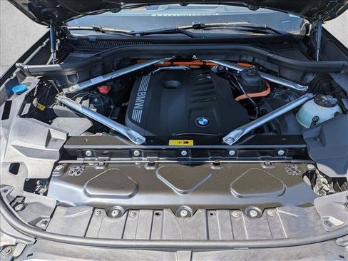 New 2026 BMW X5 xDrive50e AWD/4WD image 17