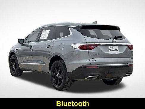 Used 2023 Buick Enclave Essence w/ Sport Touring Edition image 4