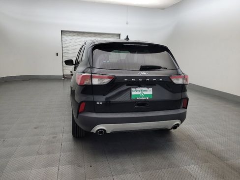 Used 2020 Ford Escape SE FWD image 6