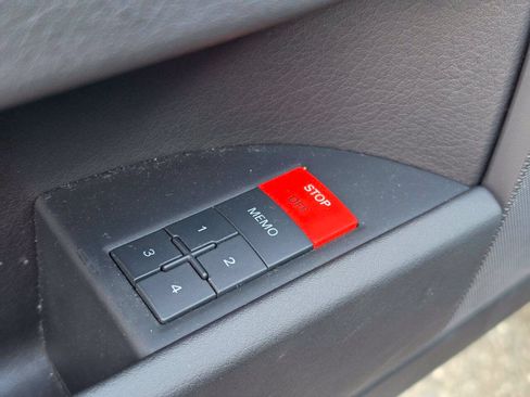 Used 2006 Audi S4 Sedan AWD/4WD image 79
