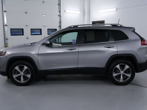 Used 2020 Jeep Cherokee Limited image 4