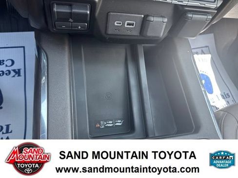Used 2019 GMC Sierra 1500 SLT w/ SLT Premium Plus Package RWD image 21