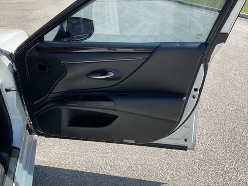Used 2019 Lexus ES 350 w/ Premium Package FWD image 27