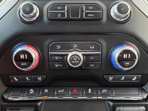 Used 2019 GMC Sierra 1500 SLT w/ SLT Convenience Package image 12