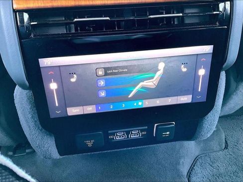 Used 2022 Jeep Grand Wagoneer Series II w/ Flexible Seating Group image 34