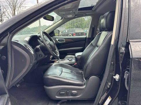 Used 2017 Nissan Pathfinder Platinum w/ Cargo Package AWD/4WD image 3