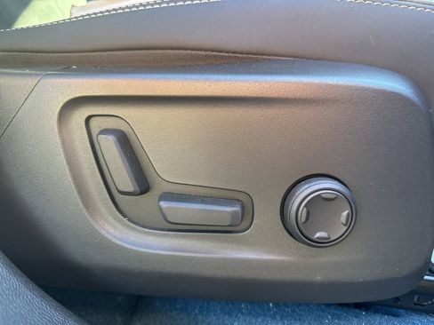 Certified 2023 Volvo C40 P8 Recharge Plus w/ Protection Package Premier image 11