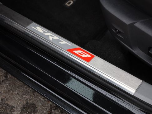 Used 2007 Dodge Charger SRT8 w/ SRT Option Group II image 23