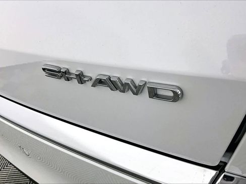Used 2023 Acura MDX SH-AWD w/ Technology Package image 29