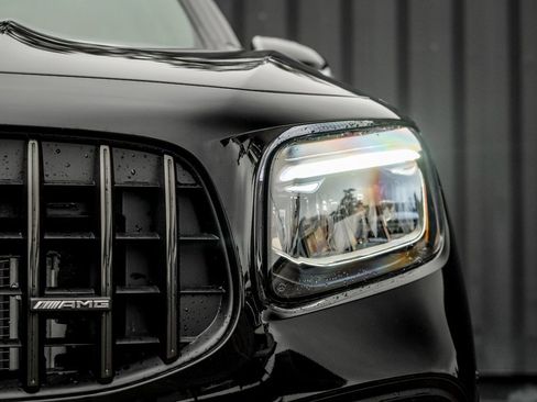 New 2026 Mercedes-Benz GLB 35 AMG 4MATIC image 7