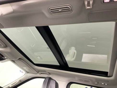 New 2026 Ford Expedition Platinum w/ Driver's Package image 23