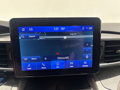 Used 2022 Ford Explorer Timberline AWD/4WD image 3