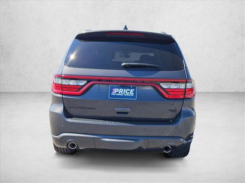 Used 2024 Dodge Durango R/T w/ Blacktop Package image 7