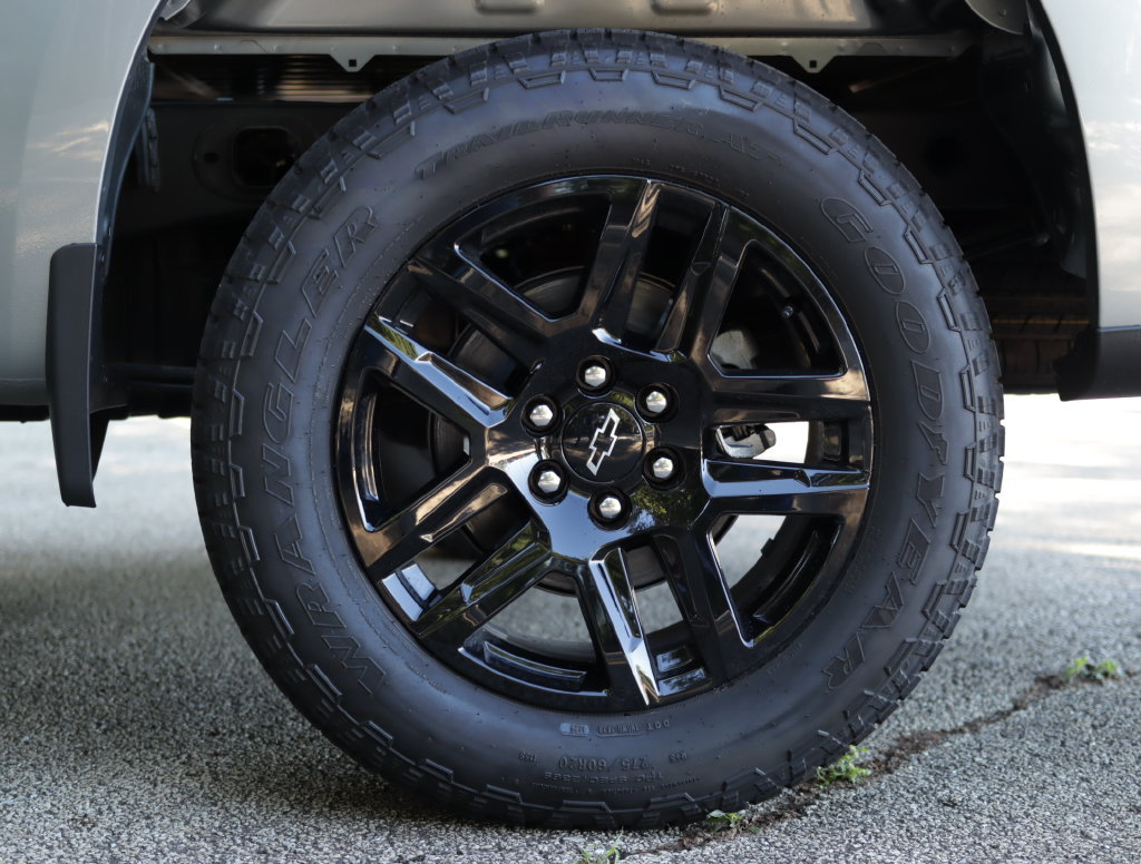 New 2026 Chevrolet Silverado 1500 RST w/ RST Select Package AWD/4WD image 37