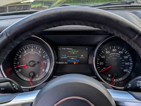 Used 2016 Ford Mustang GT RWD image 17