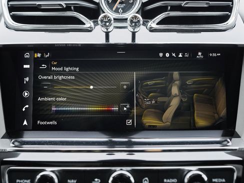 Used 2023 Bentley Bentayga Extended Wheelbase image 74