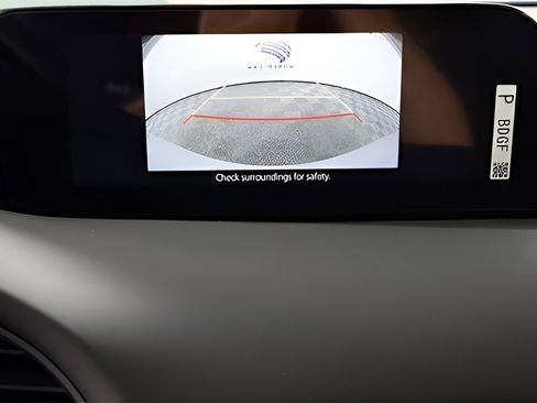 Used 2024 MAZDA MAZDA3 s image 35