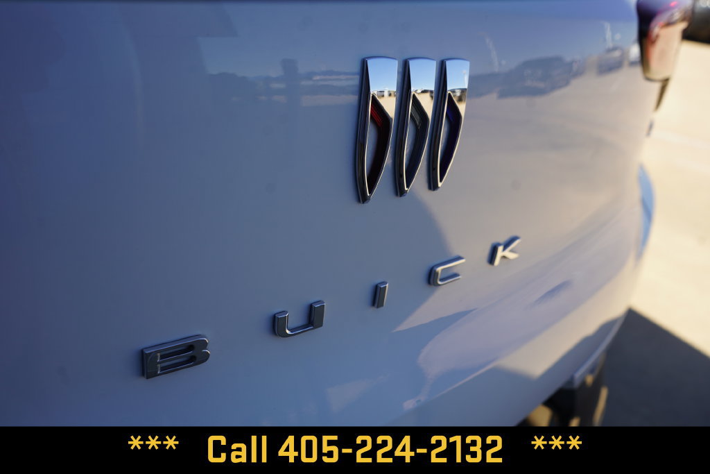Used 2024 Buick Encore GX Sport Touring FWD image 5