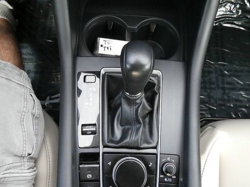 Used 2020 MAZDA MAZDA3 AWD Sedan w/ Select Package image 21