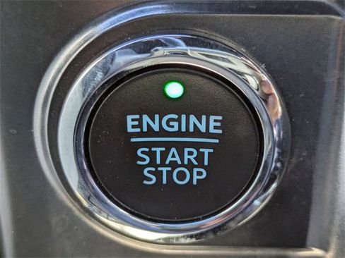 Certified 2023 Ford F150 Lariat w/ Equipment Group 502A High image 28