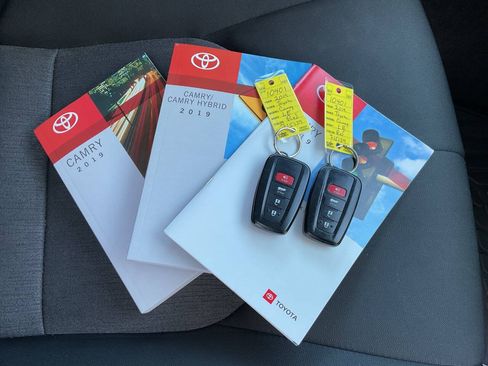 Used 2019 Toyota Camry LE w/ Audio Package FWD image 45