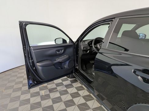 Used 2023 Honda HR-V Sport image 15