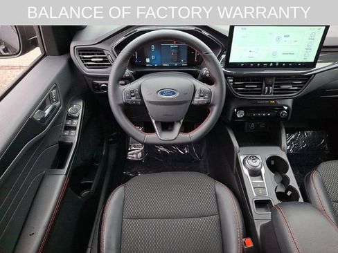 Used 2025 Ford Escape ST-Line w/ Tech Pack #1 image 11