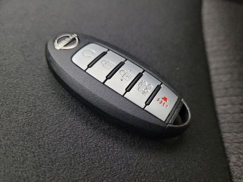 Used 2024 Nissan Altima 2.5 SV image 32