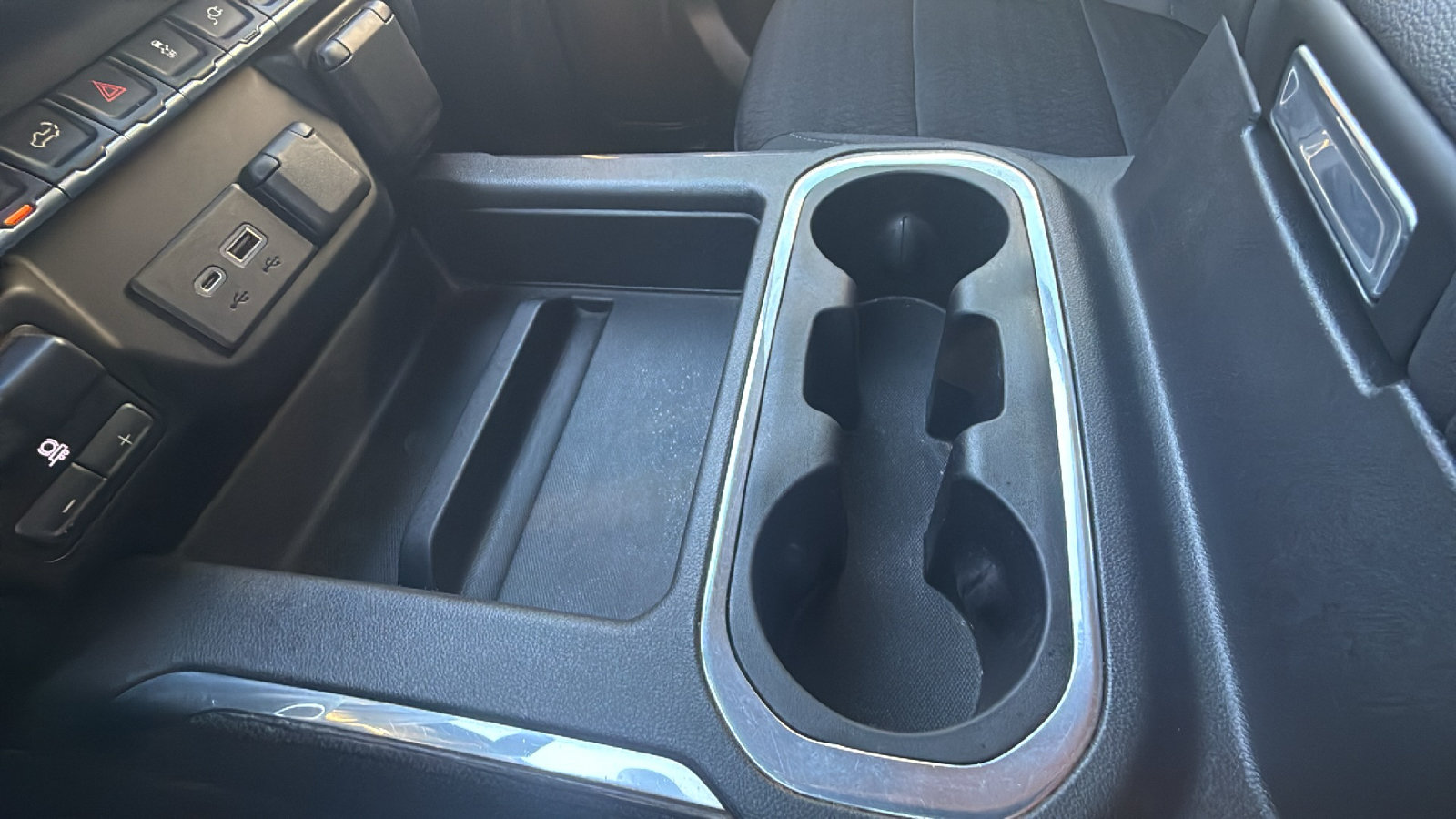 Used 2021 Chevrolet Silverado 1500 RST w/ Texas Edition Plus AWD/4WD image 15