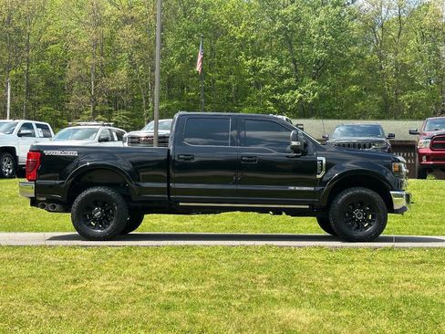 Used 2022 Ford F250 Lariat w/ Tremor Off-Road Package AWD/4WD image 2