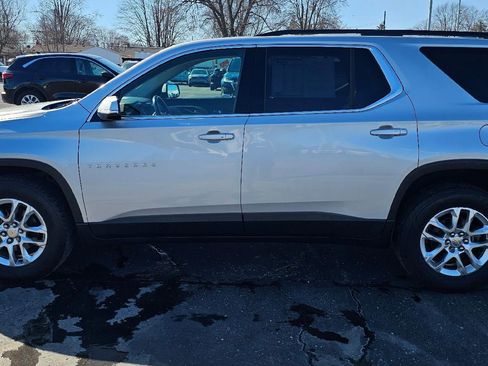 Used 2019 Chevrolet Traverse LT image 4
