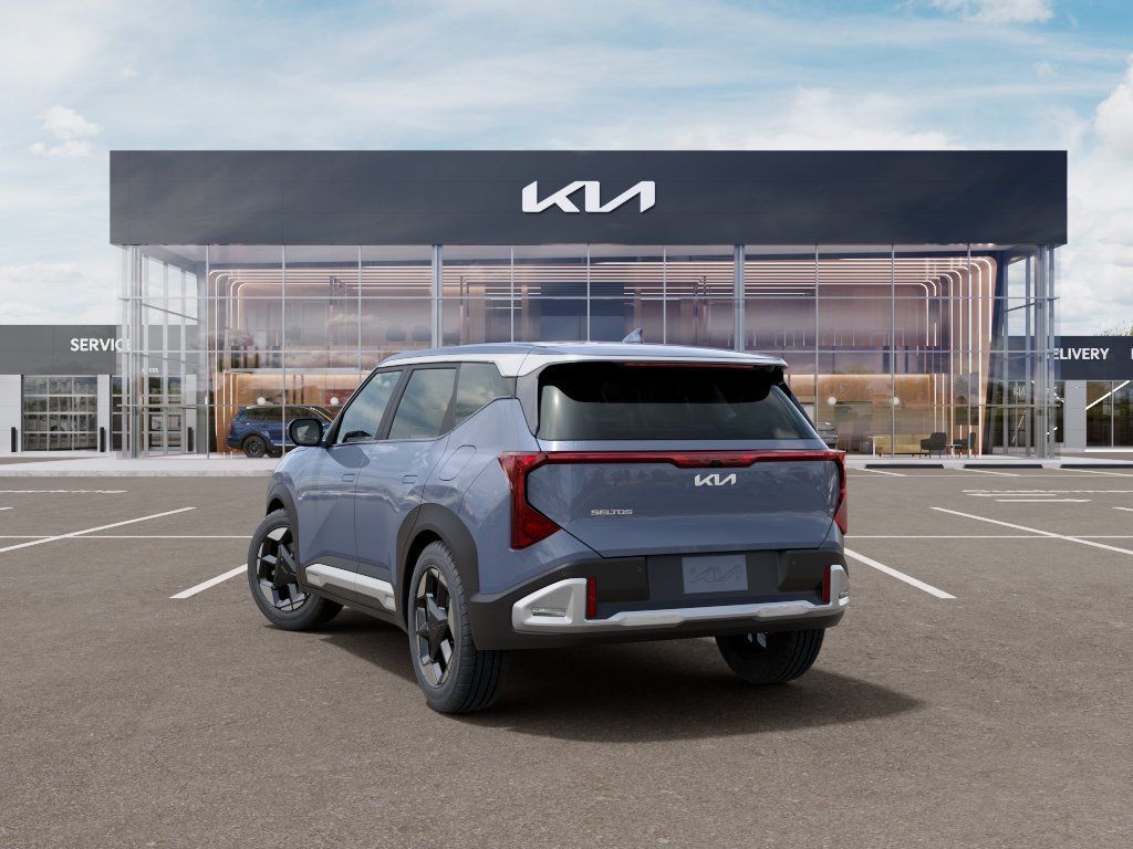 Used 2027 Kia Seltos S FWD image 4